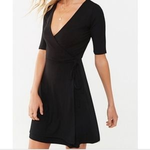 FOREVER 21 RIBBED WRAP DRESS